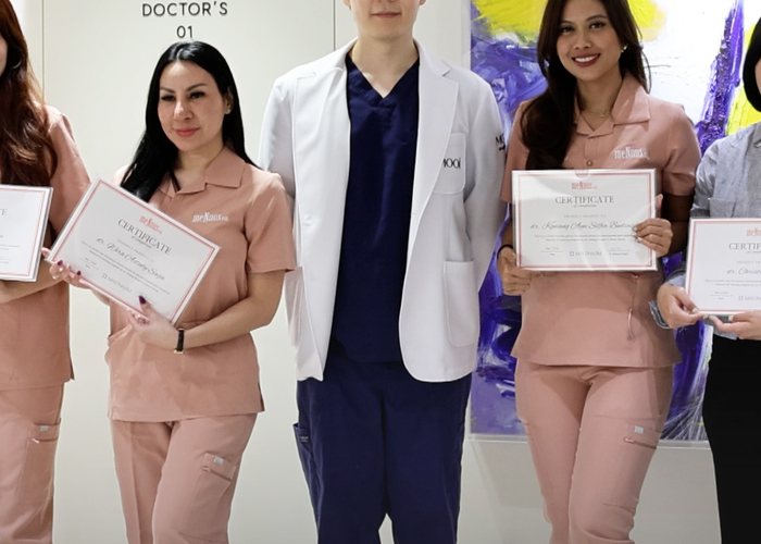 MOOi surgeon at academic conference